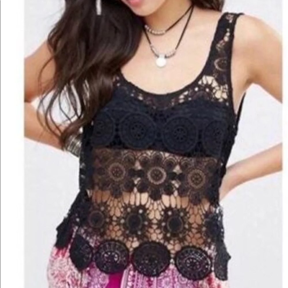 NEW GYPSY05 Sun and sand Crochet black top!